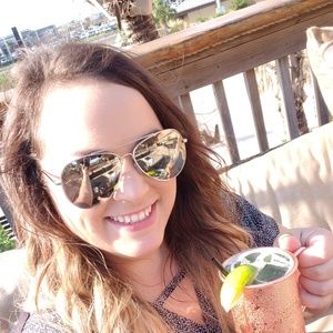 Meet your Posher, Kristen